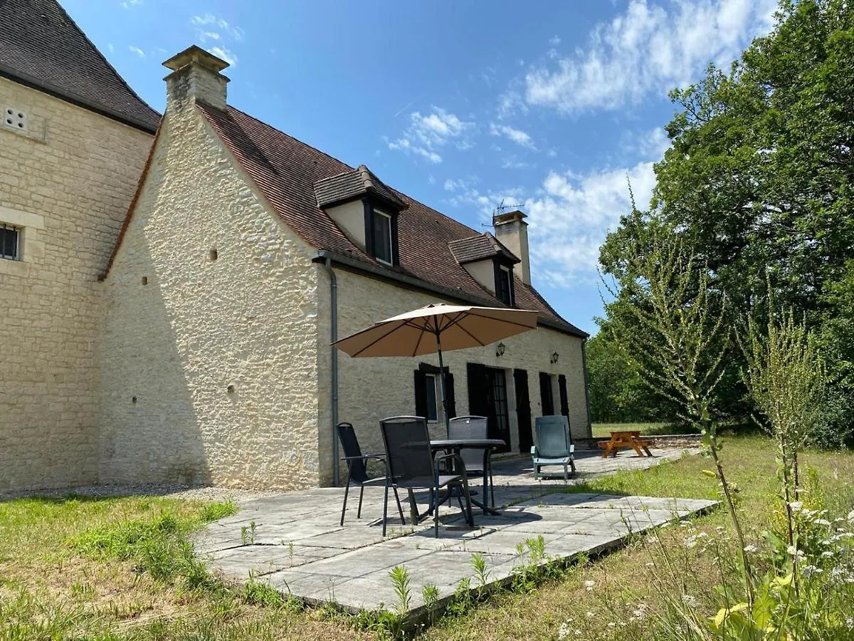 Holiday home Domaine La Foret Du Rossignol Gourdon-en-quercy